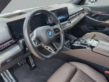 BMW i5 xDrive40 Limousine M Sportpaket Pro   360  BT