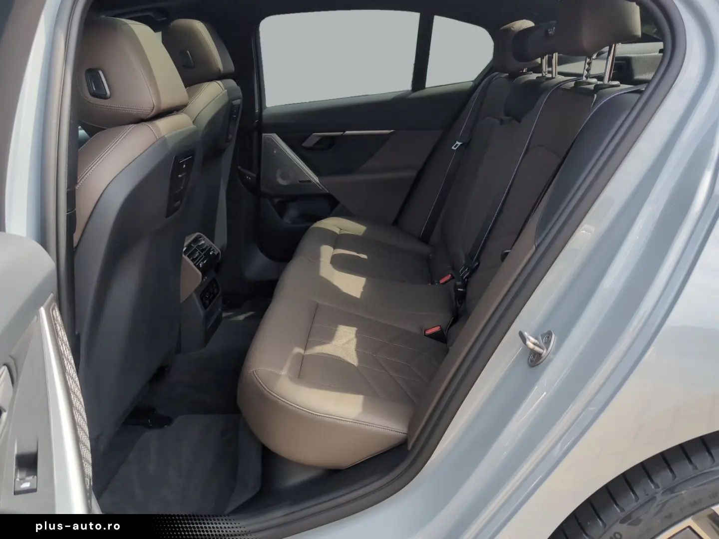 BMW i5 xDrive40 Limousine M Sportpaket Pro   360  BT