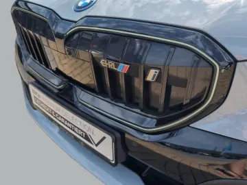 BMW i5 xDrive40 Limousine M Sportpaket Pro   360  BT