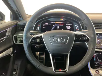 AUDI S6 Avant 3.0 TDI quattro  Ahk B&O HD Matrix  Pan