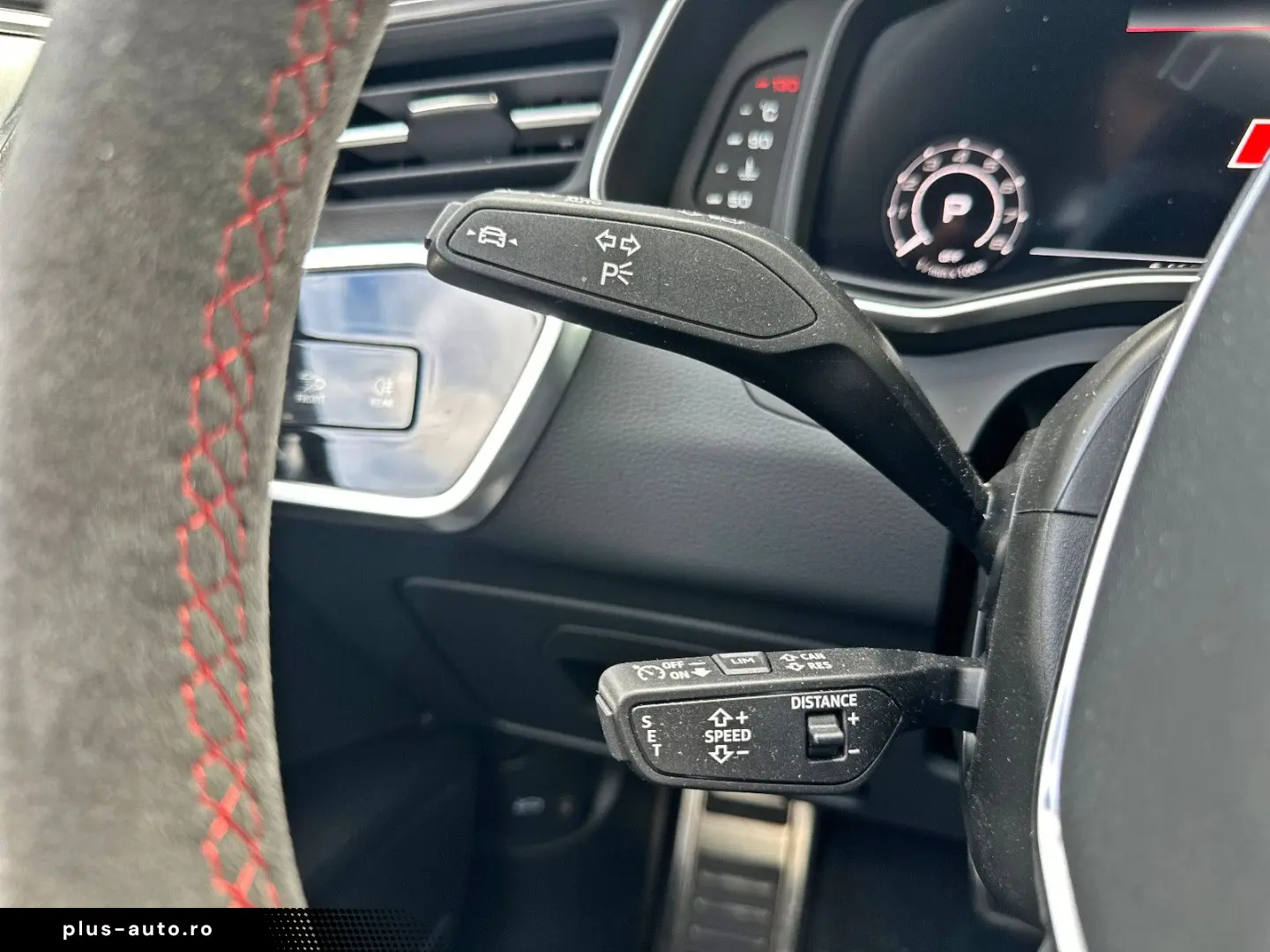 AUDI RS6 Avant BLACK PANO HUD LASER NACHTS 280km h