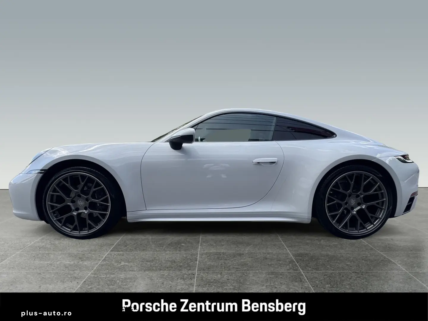 PORSCHE 911 Carrera   Bose   S-Dach   Sport Design Paket