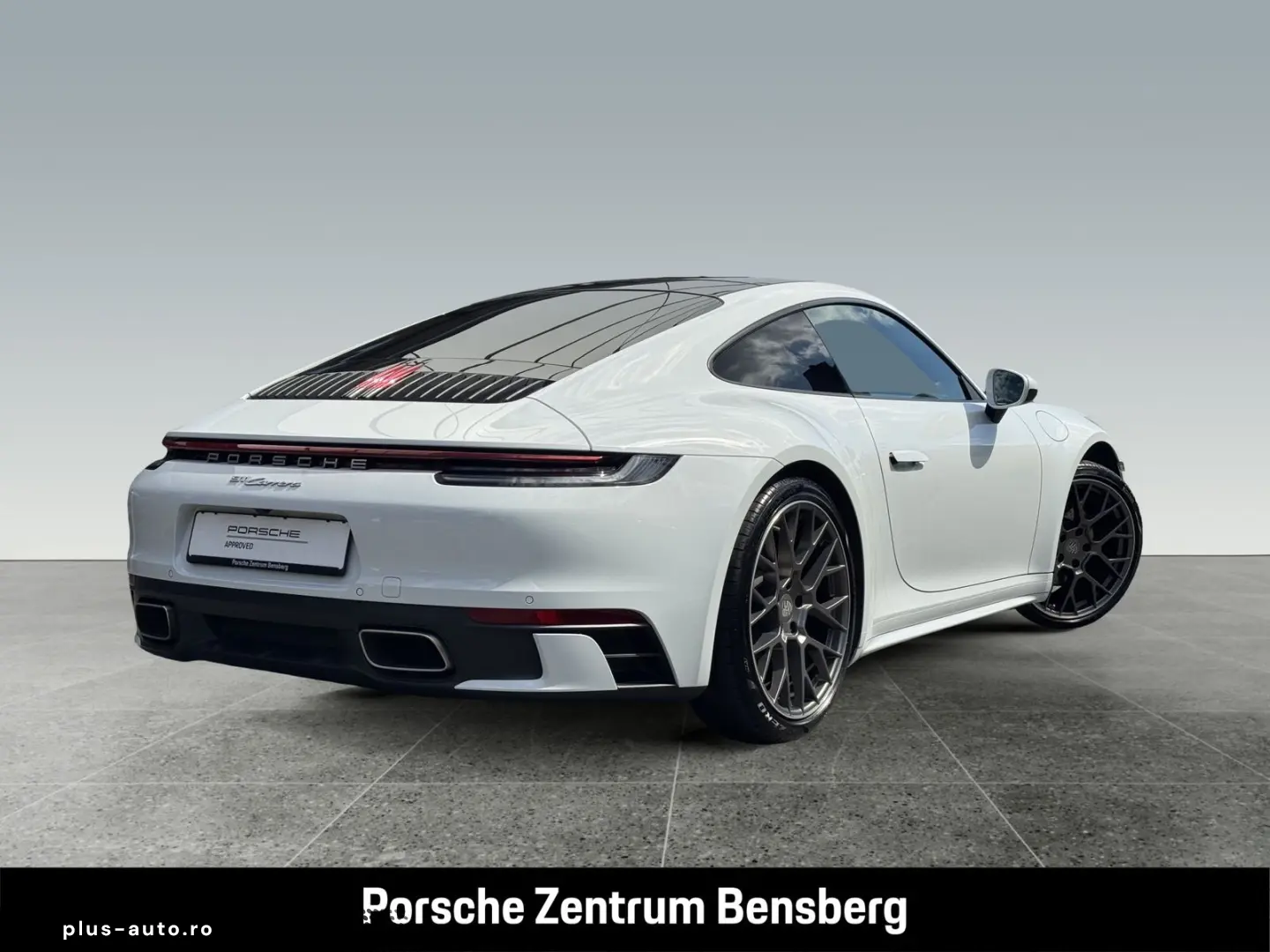 PORSCHE 911 Carrera   Bose   S-Dach   Sport Design Paket