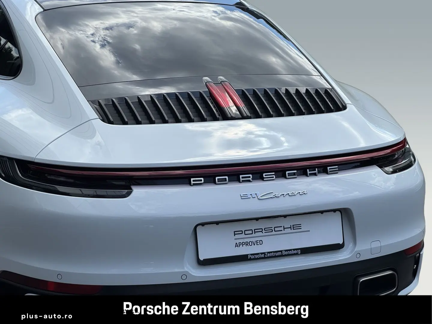 PORSCHE 911 Carrera   Bose   S-Dach   Sport Design Paket