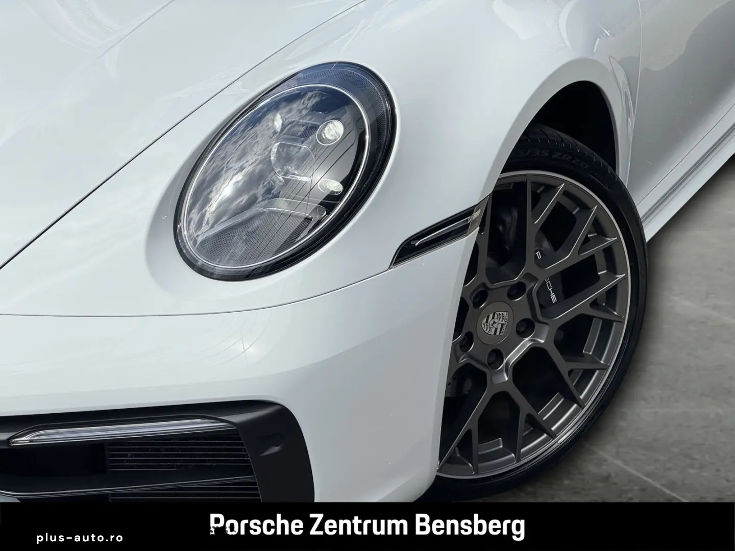 PORSCHE 911 Carrera   Bose   S-Dach   Sport Design Paket