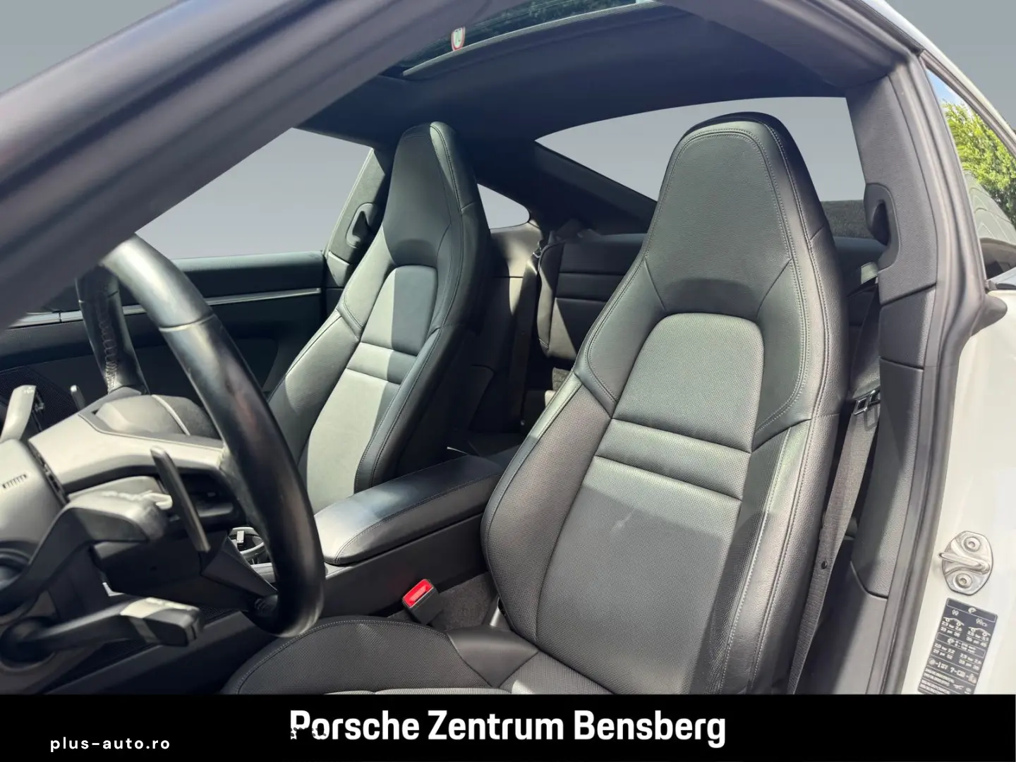 PORSCHE 911 Carrera   Bose   S-Dach   Sport Design Paket