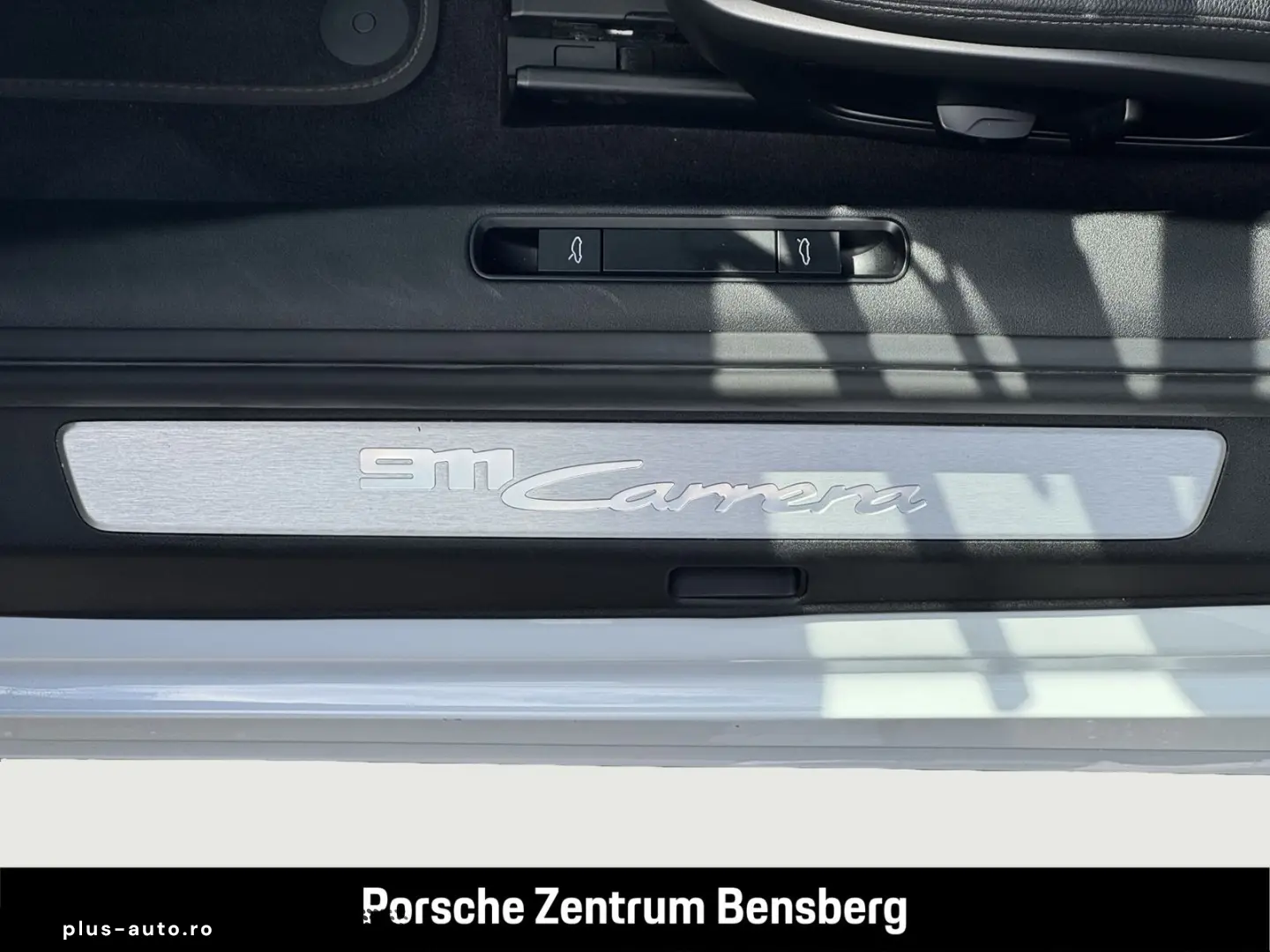 PORSCHE 911 Carrera   Bose   S-Dach   Sport Design Paket
