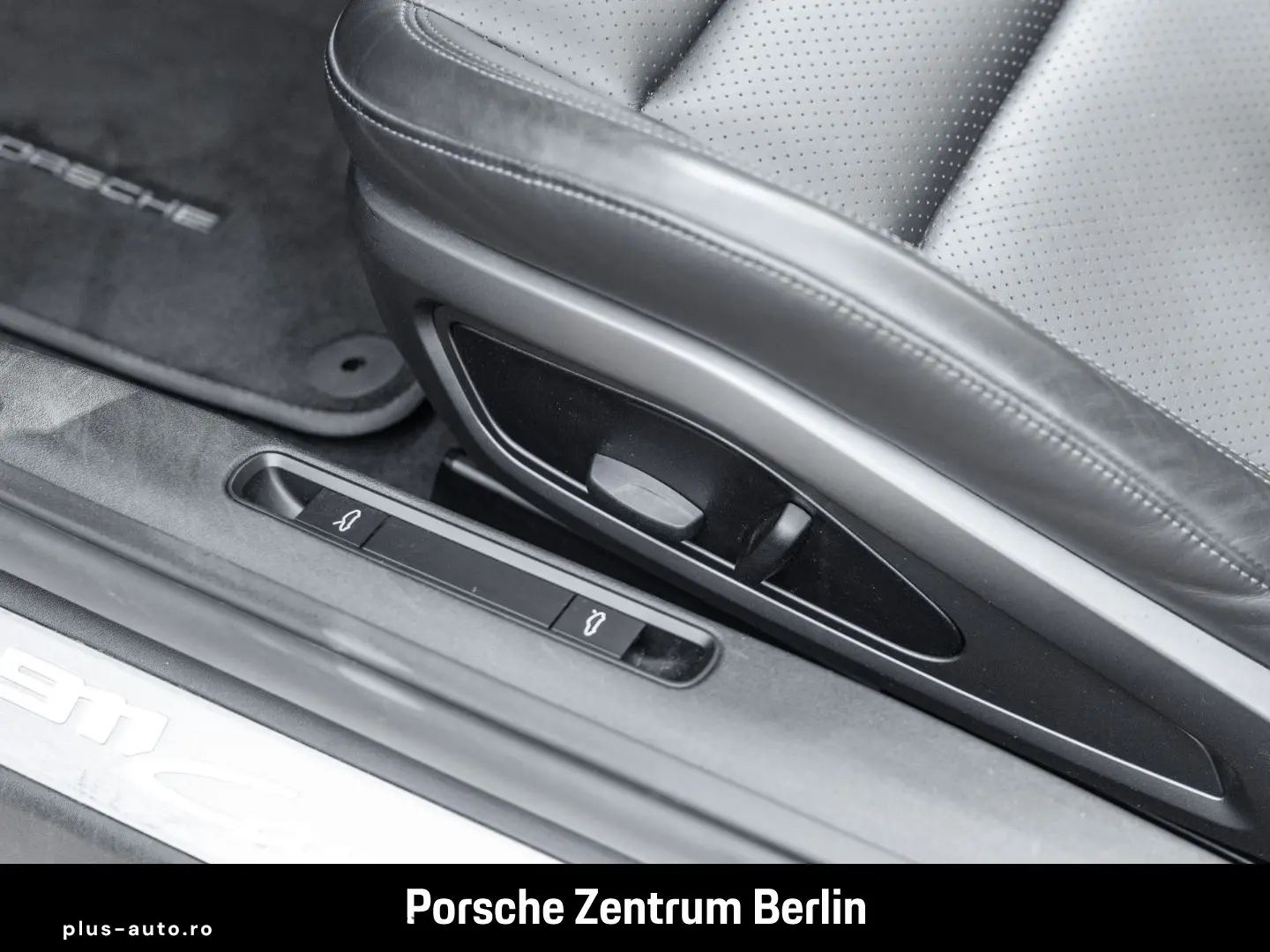 PORSCHE 992 911 Carrera Cabriolet SurroundView InnoDrive