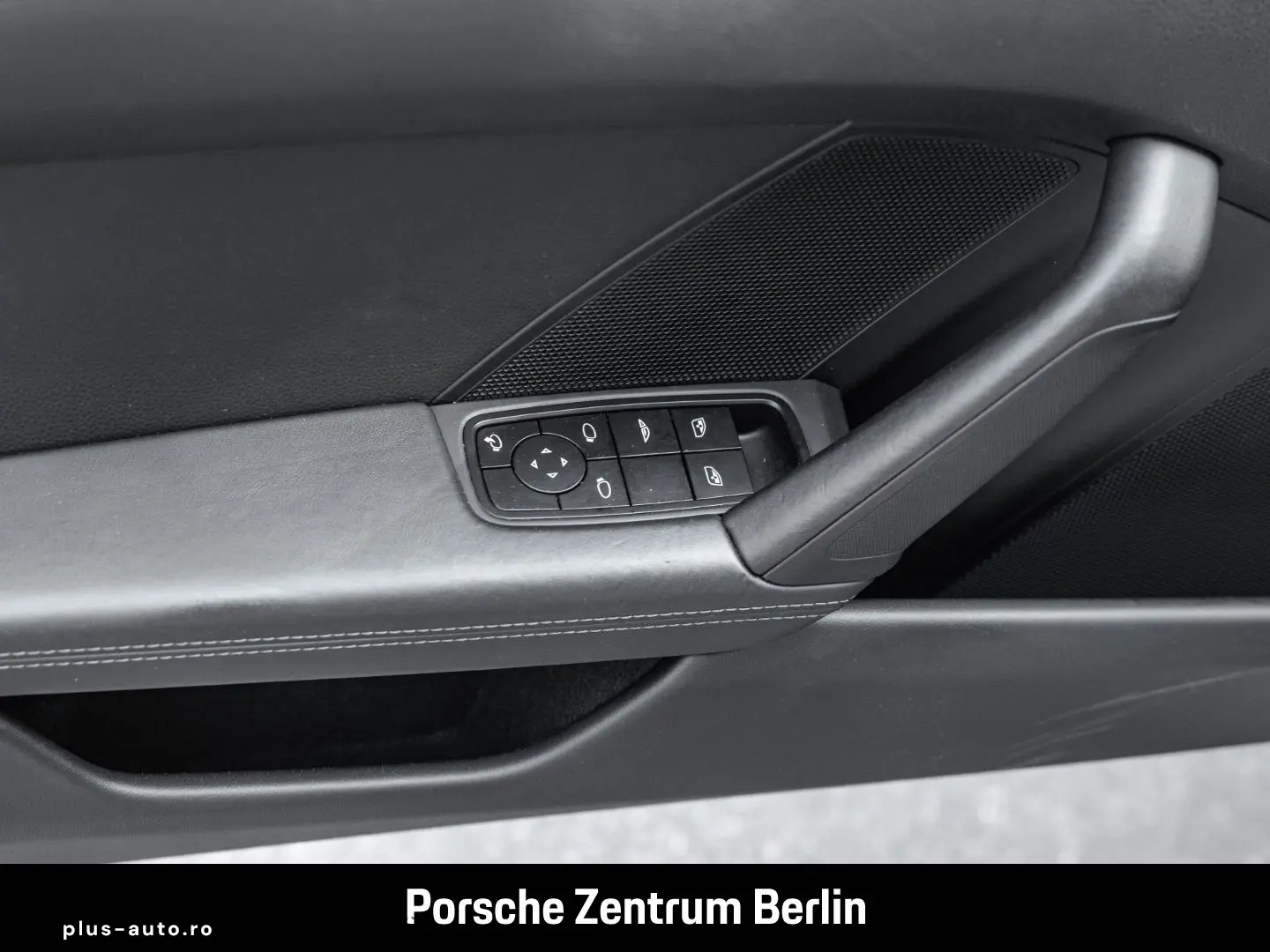 PORSCHE 992 911 Carrera Cabriolet SurroundView InnoDrive