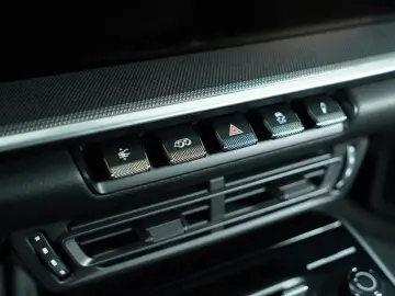 PORSCHE 992 Bose Chrono Lift Sportabgas 360  Schiebedach