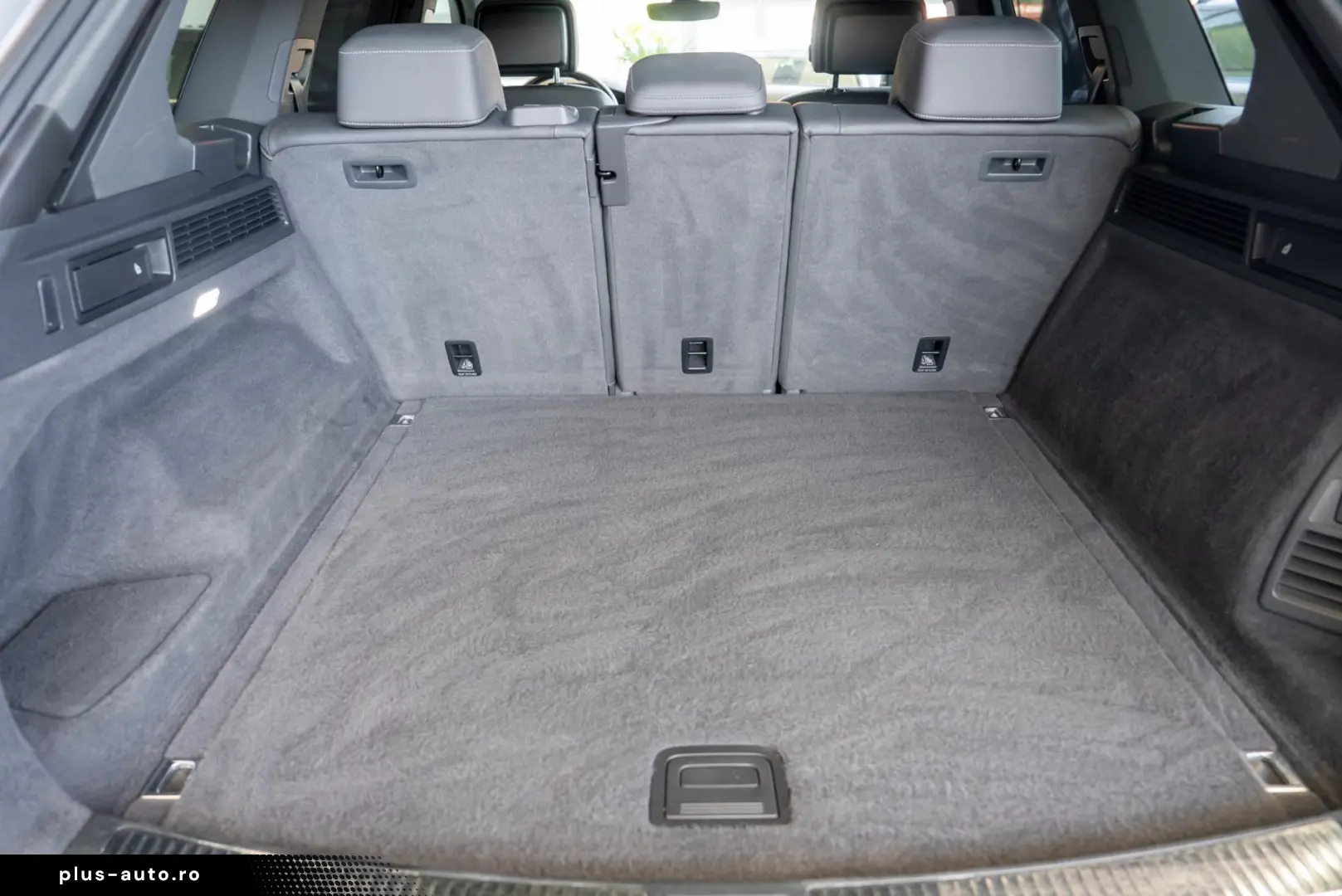 Volkswagen Touareg 3.0 R-Line