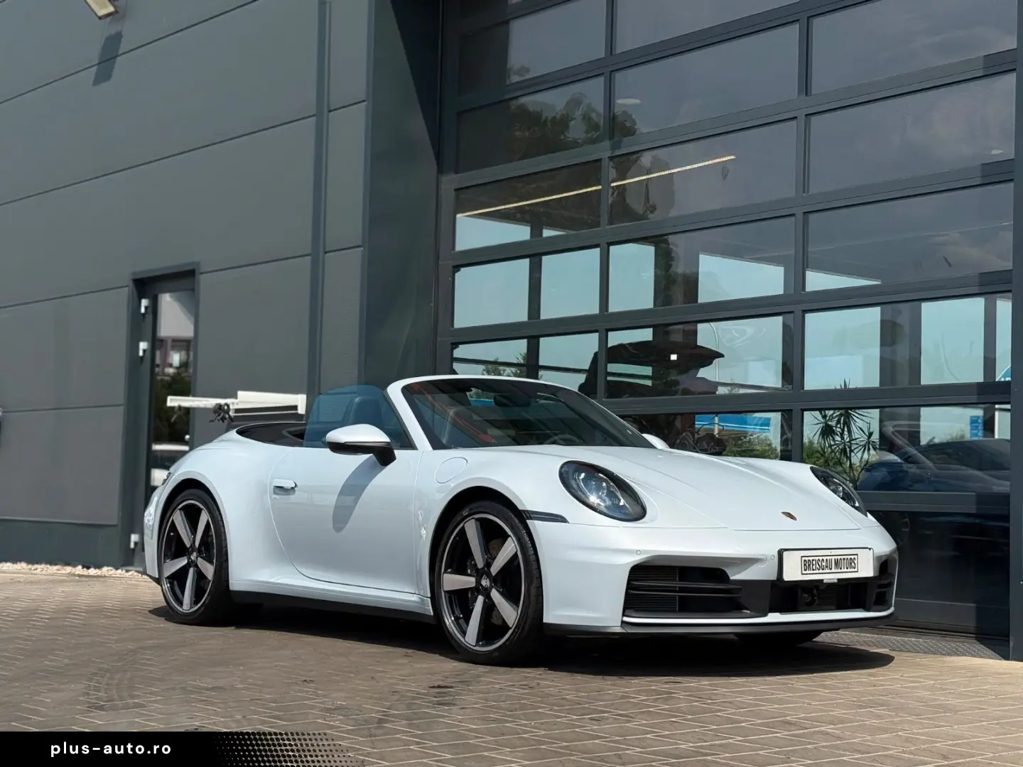 PORSCHE 992.2 Cabrio Chrono ACC Bose Sportabgas Matrix