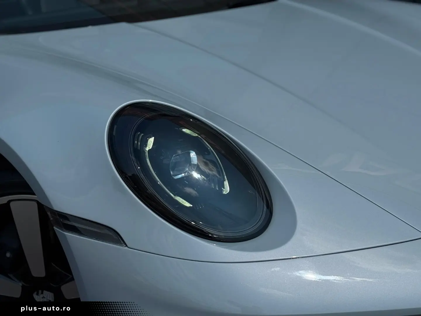 PORSCHE 992.2 Cabrio Chrono ACC Bose Sportabgas Matrix