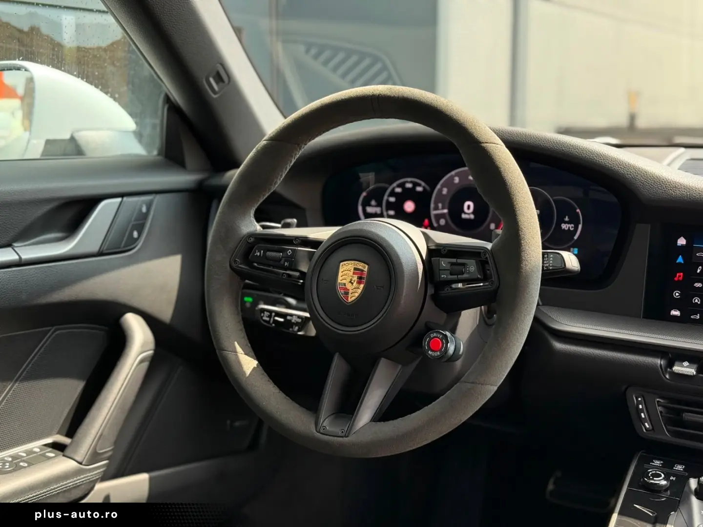 PORSCHE 992.2 Cabrio Chrono ACC Bose Sportabgas Matrix