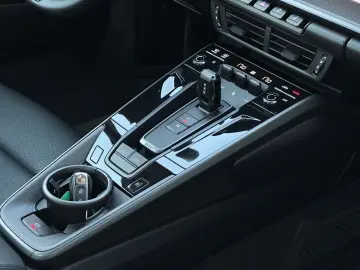 PORSCHE 992 911 Carrera Cabriolet BOSE 360  SHZ