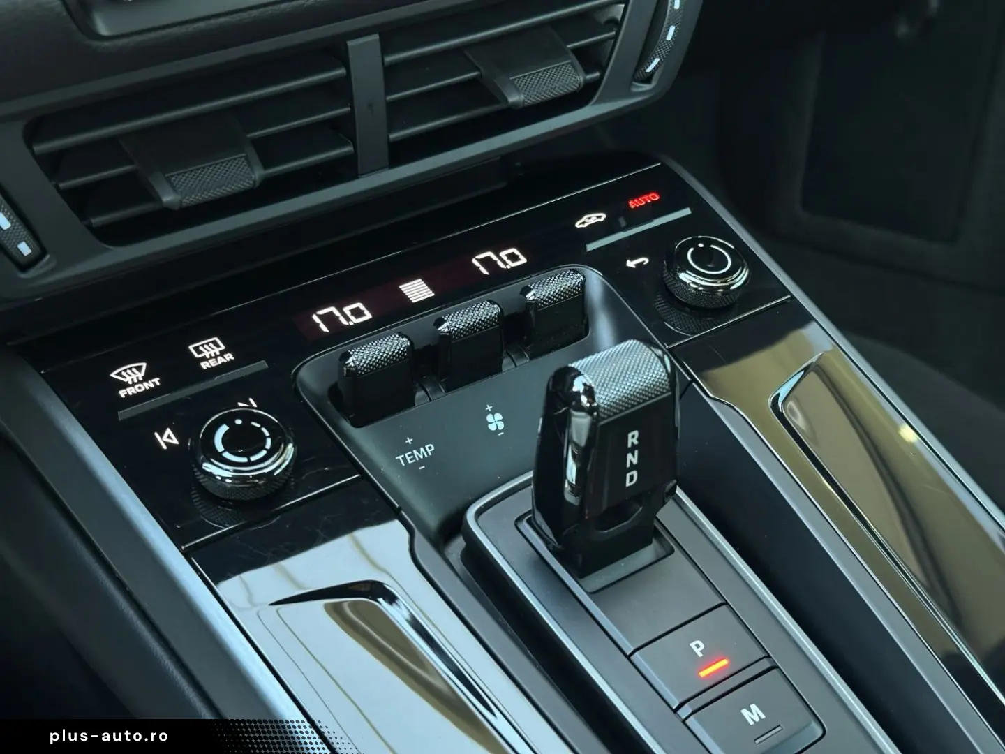PORSCHE 992 911 Carrera Cabriolet BOSE 360  SHZ