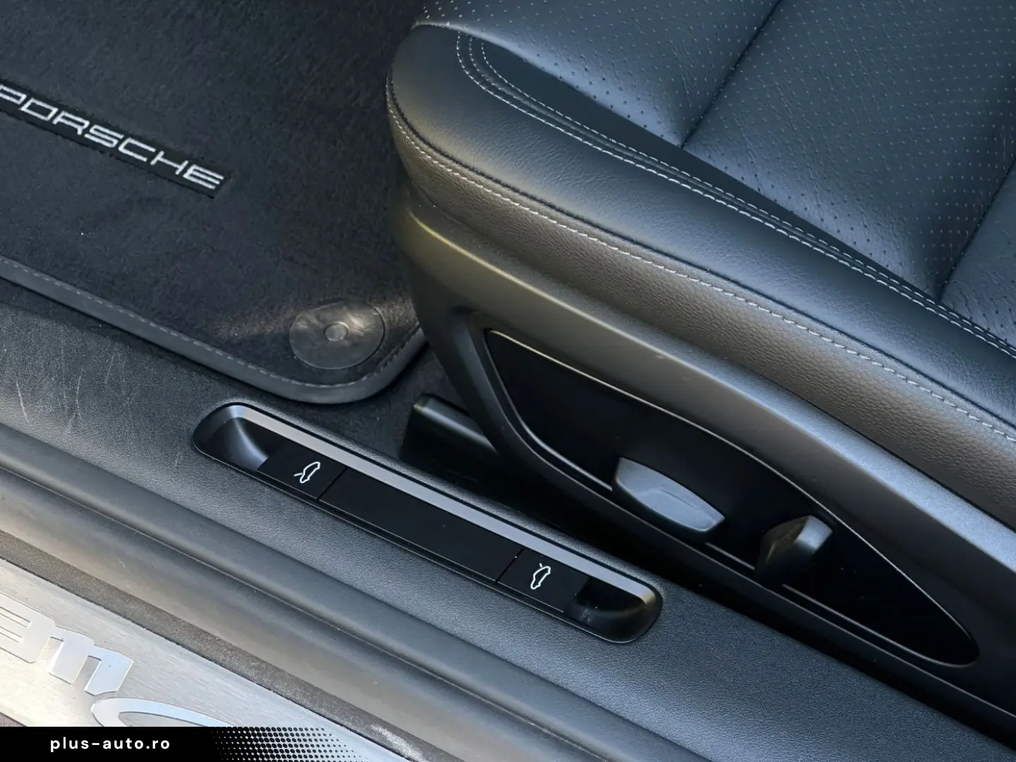 PORSCHE 992 911 Carrera Cabriolet BOSE 360  SHZ