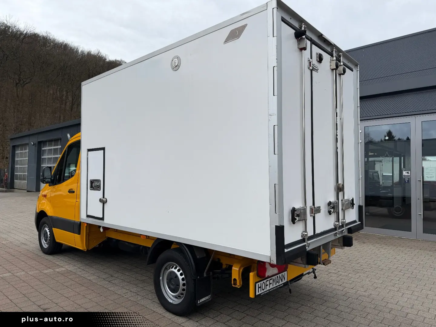 MERCEDES-BENZ Sprinter 311 CDI Kühlkoffer bis -28  C L2 RWD