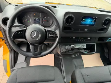 MERCEDES-BENZ Sprinter 311 CDI Kühlkoffer bis -28  C L2 RWD