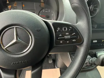 MERCEDES-BENZ Sprinter 311 CDI Kühlkoffer bis -28  C L2 RWD