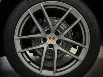 PORSCHE Macan BOSE PDLS  14-WEGE PANO 20 LM