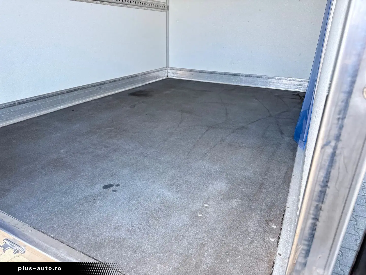 RENAULT Master 145 DCI KÜHLKOFFER -12C 230 V 3x TUR