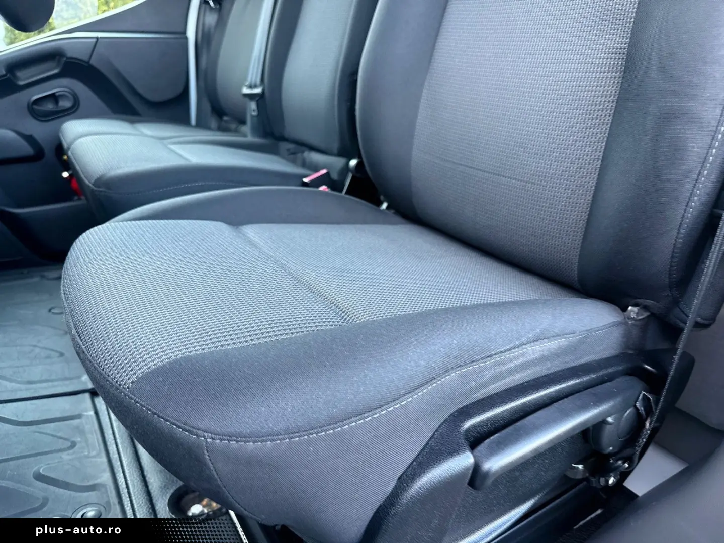 RENAULT Master 145 DCI KÜHLKOFFER -12C 230 V 3x TUR