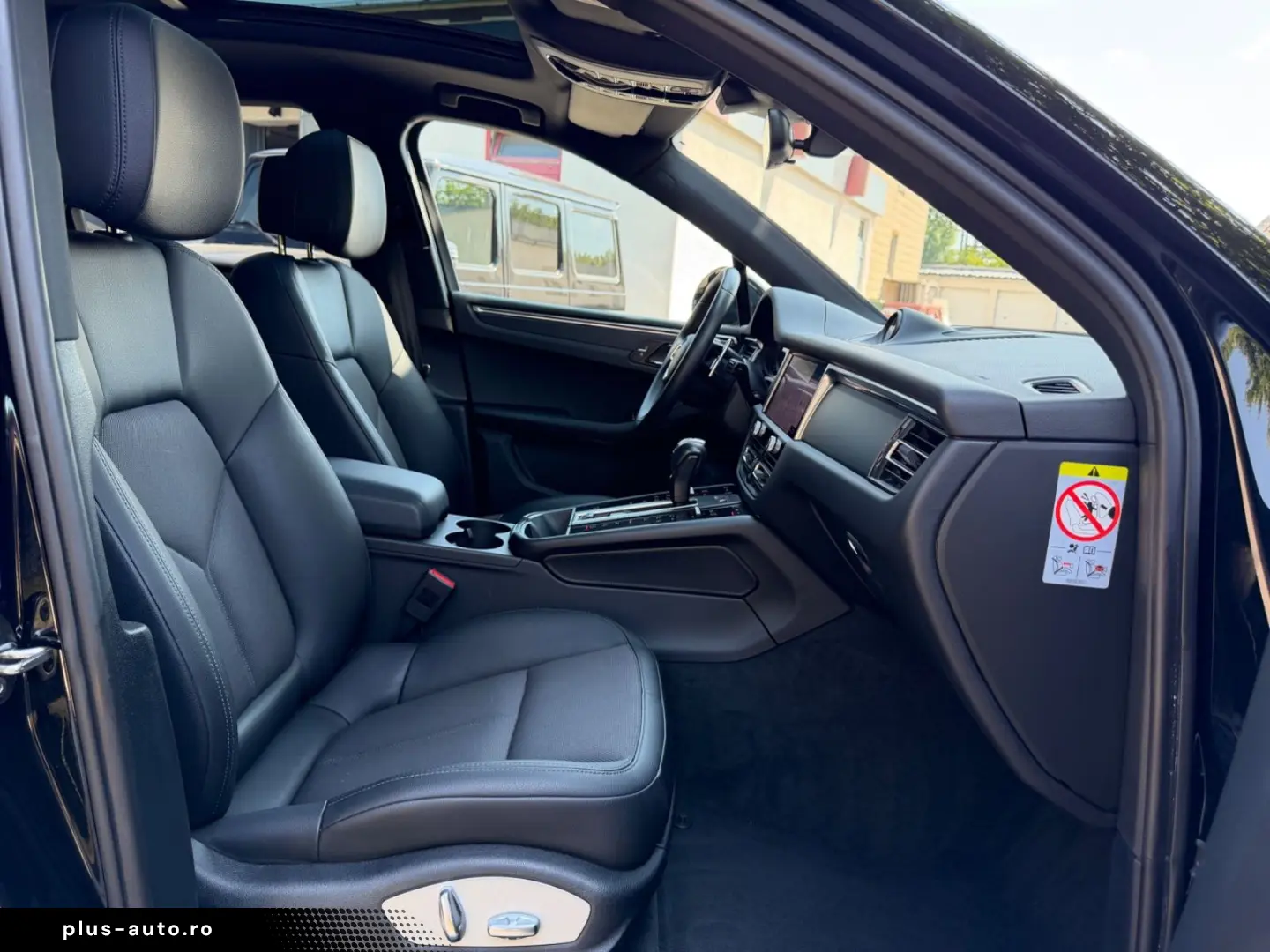 PORSCHE Macan AUT~Facelift~Pano~Kam~LED~PCM~AHK