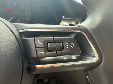 PORSCHE Macan 2.0TSI 195kW 8xAlu