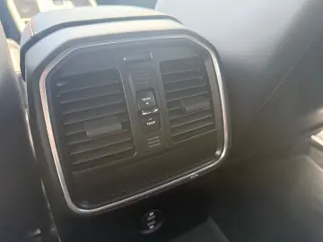PORSCHE Macan 2.0TSI 195kW 8xAlu