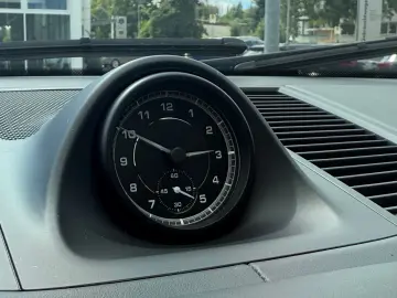 PORSCHE Macan 2.0TSI 195kW 8xAlu