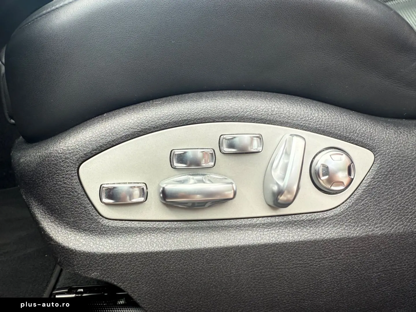 PORSCHE Macan 2.0TSI 195kW 8xAlu