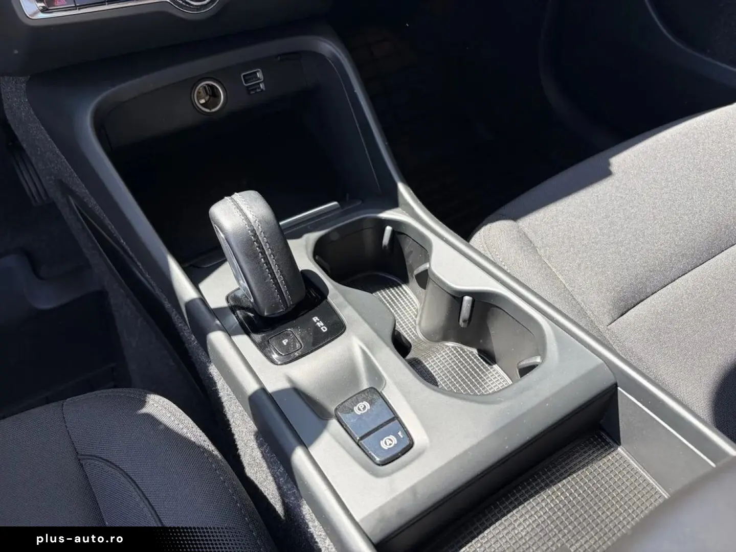 Volvo Xc-40
