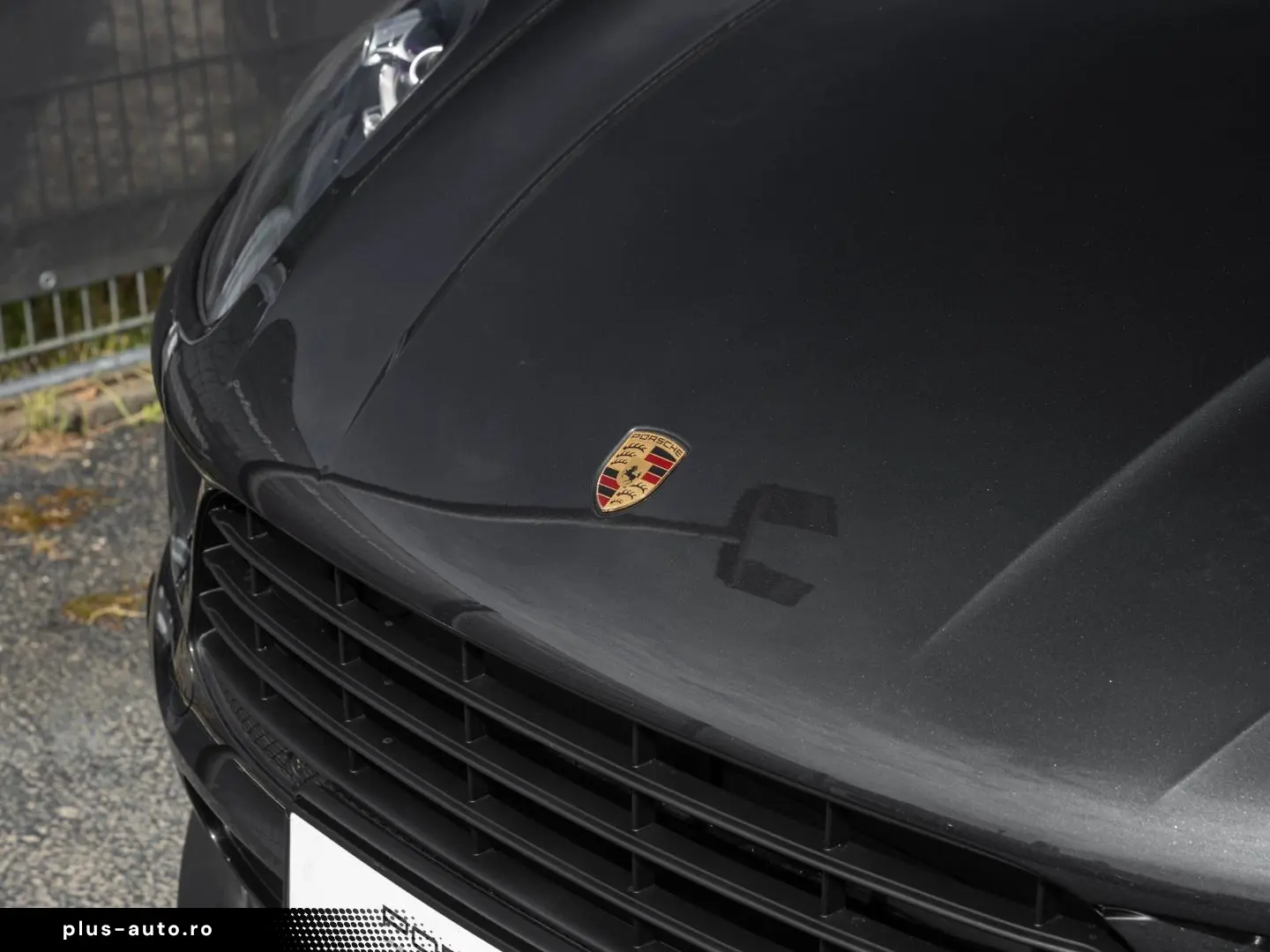 PORSCHE Macan AHK Panorama Dachsystem Sitzheizung vorn