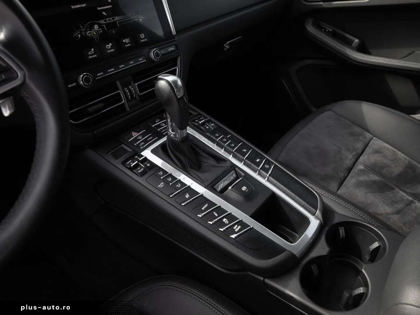 PORSCHE Macan AHK Panorama Dachsystem Sitzheizung vorn