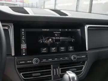 PORSCHE Macan AHK Panorama Dachsystem Sitzheizung vorn