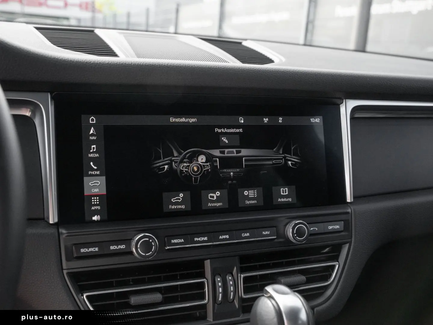 PORSCHE Macan AHK Panorama Dachsystem Sitzheizung vorn