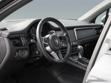 PORSCHE Macan AHK Panorama Dachsystem Sitzheizung vorn