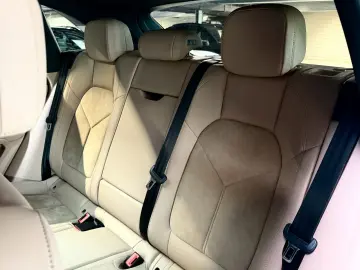 PORSCHE Macan S   Panorama   Rückfahrkamera   AHK