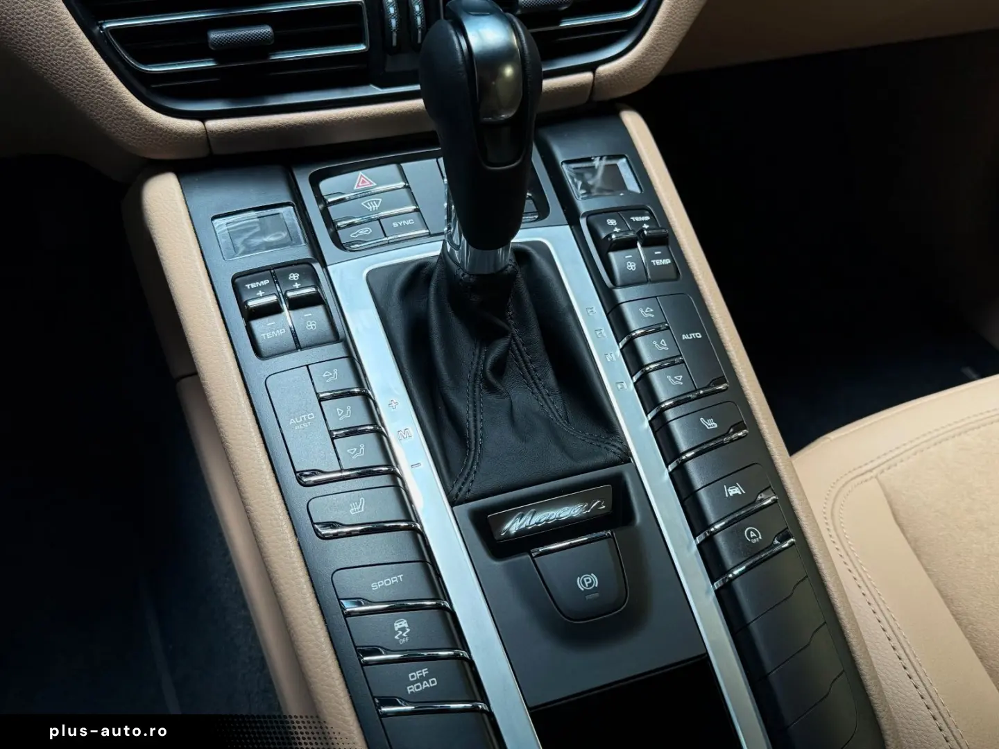 PORSCHE Macan S   Panorama   Rückfahrkamera   AHK