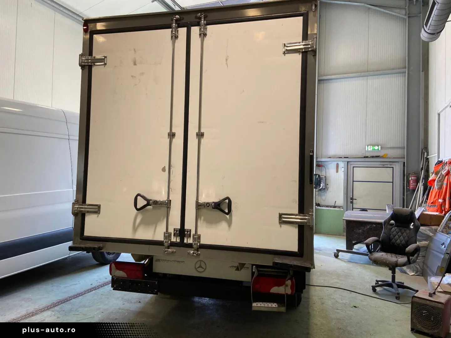 MERCEDES-BENZ Sprinter 516   Tiefkühl - 20 C  Fahr   Strom