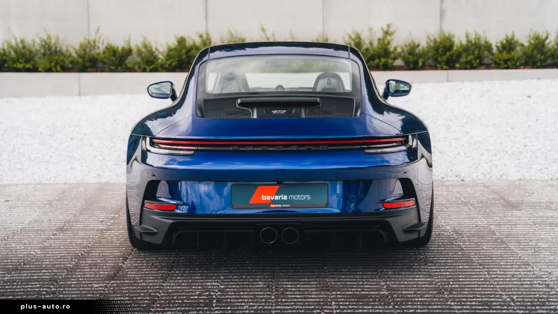 Porsche 992 GT3 Touring   Gentian Blue Metallic   Manual
