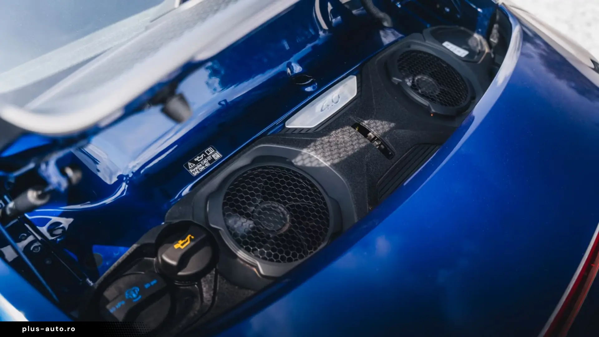 Porsche 992 GT3 Touring   Gentian Blue Metallic   Manual