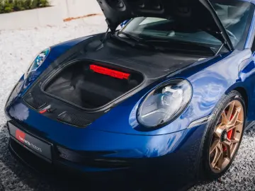 Porsche 992 GT3 Touring   Gentian Blue Metallic   Manual