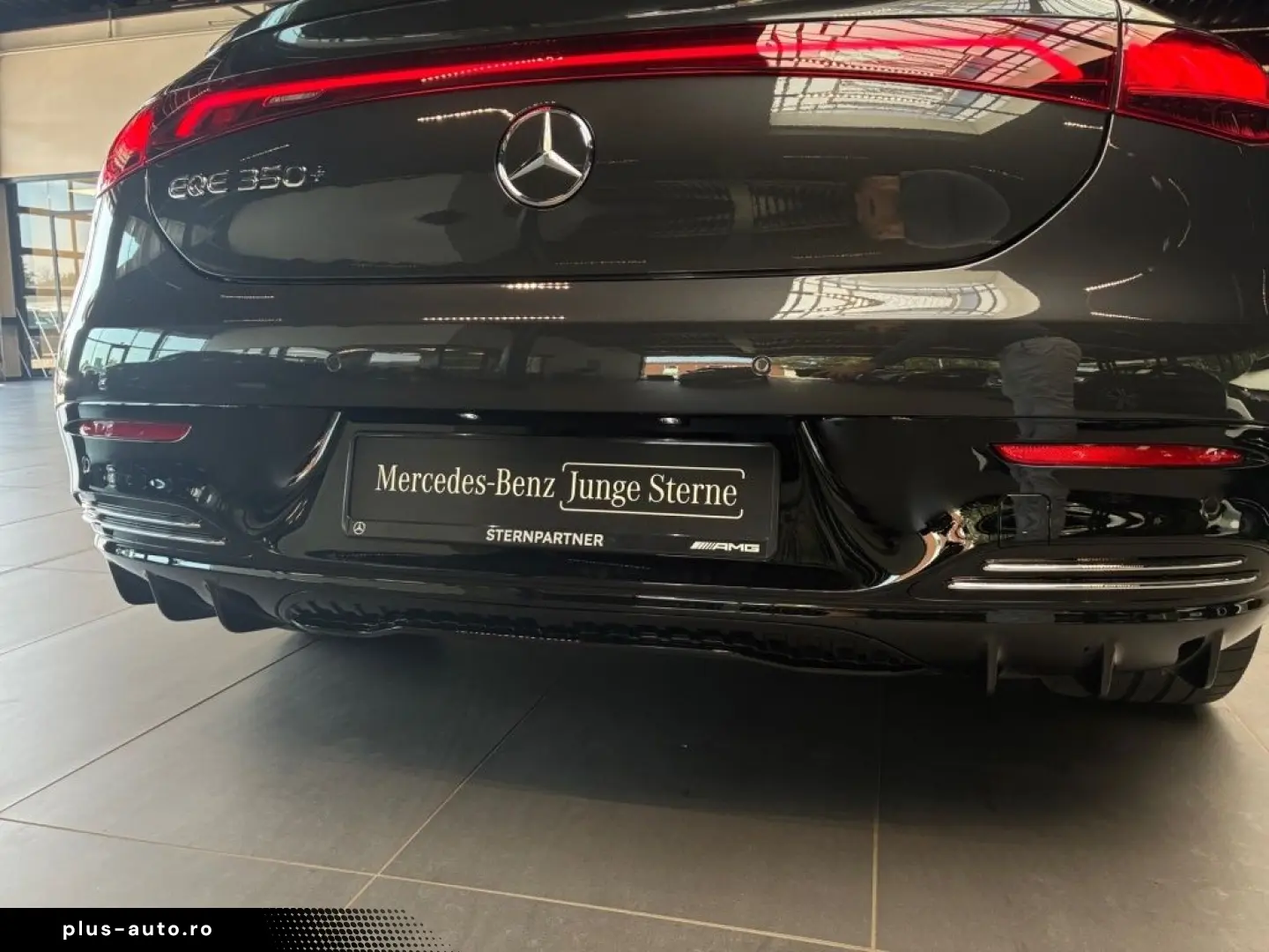 MERCEDES-BENZ EQE 350  AMG DiG.L AIRM HuD BURM MEM A&hellip;