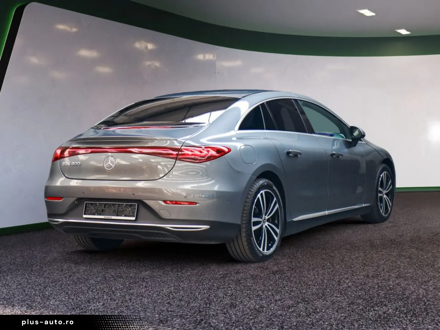 MERCEDES-BENZ EQE 300 ElectricArt Premium AHK LED 36&hellip;