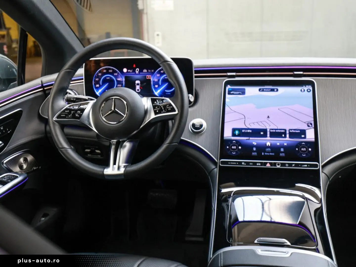MERCEDES-BENZ EQE 300 ElectricArt Premium AHK LED 36&hellip;