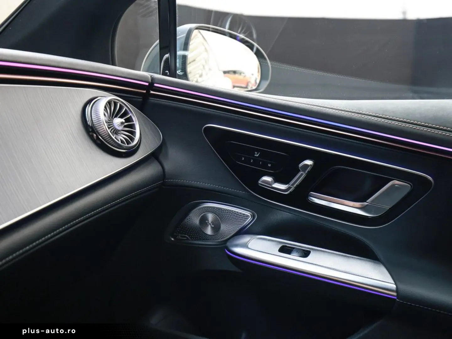 MERCEDES-BENZ EQE 300 ElectricArt Premium AHK LED 36&hellip;
