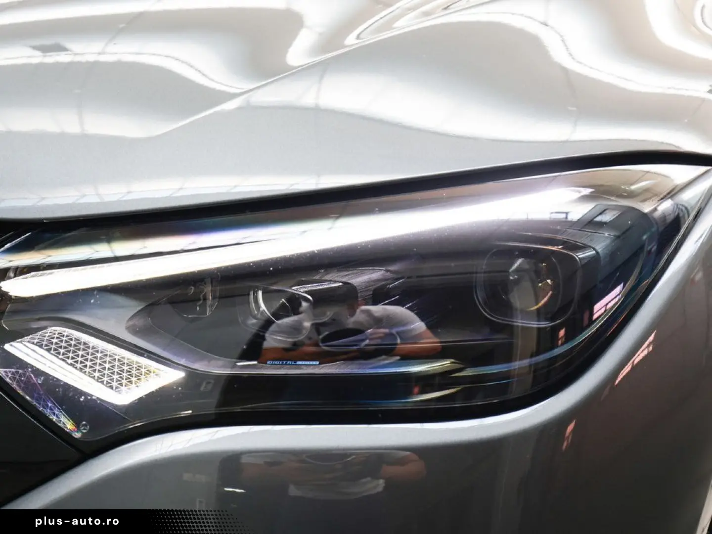 MERCEDES-BENZ EQE 300 ElectricArt Premium AHK LED 36&hellip;