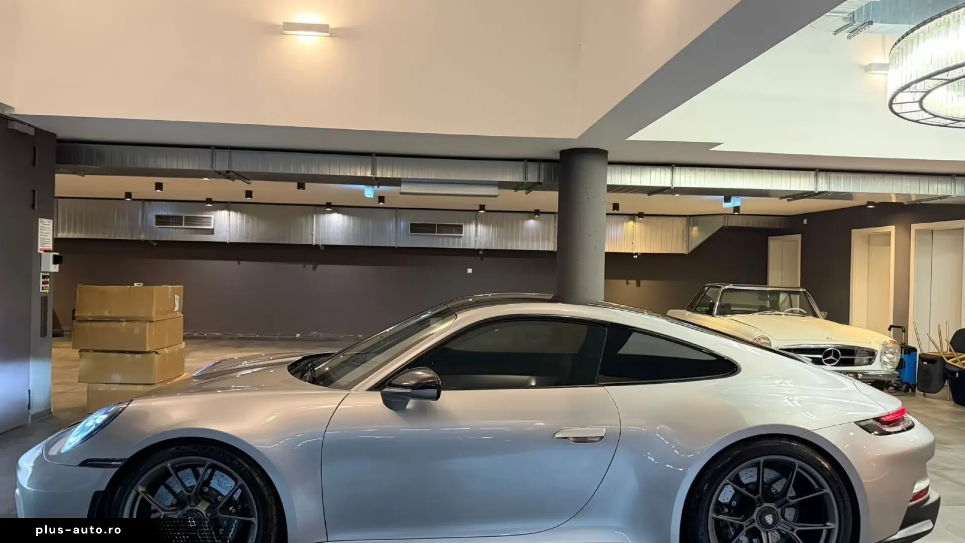 Porsche 992 911 GT3 TOURING ADAPTIVE HEAT LIFT CARBON